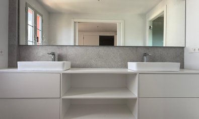 Nieuwbouw Woningen - Geschakelde woning -
Golf Badia