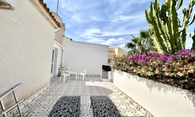 Reventa - Adosado -
Orihuela Costa - Playa Flamenca
