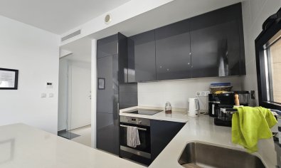 Reventa - Villa -
Villamartín - Villamartin