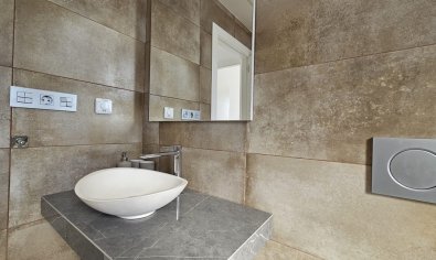 Reventa - Villa -
Villamartín - Villamartin