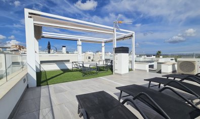 Reventa - Villa -
Villamartín - Villamartin