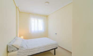 Reventa - Villa -
Alicante - El Campello