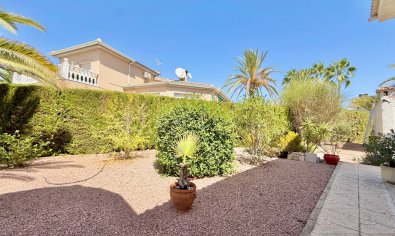 Reventa - Villa -
Ciudad Quesada - Centro de la Ciudad Quesada