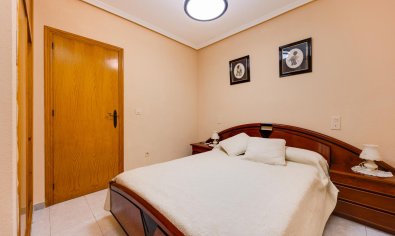 Resale - Apartment -
Torrevieja - Playa del Cura