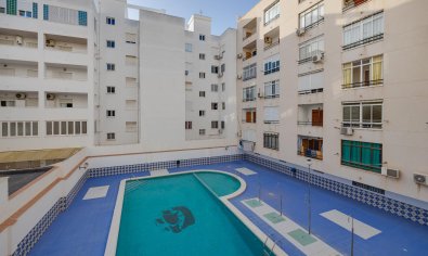 Resale - Apartment -
Torrevieja - Playa del Cura