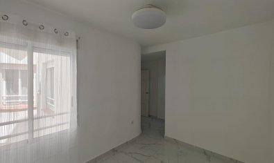 Resale - Apartment -
Torrevieja - Acequion