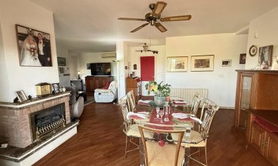Resale - Villa -
Dehesa De Campoamor - Las Ramblas Golf