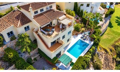 Resale - Villa -
Dehesa De Campoamor - Las Ramblas Golf