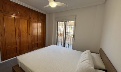 Bestaande bouw - Herenhuis -
Orihuela Costa - La Zenia