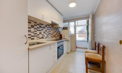 Bestaande bouw - Appartement -
Torrevieja - Playa del Acequión