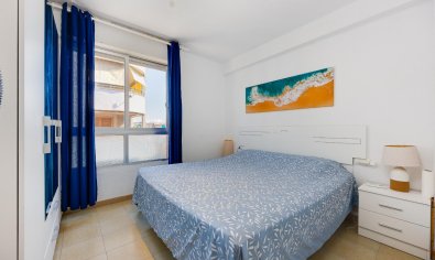 Bestaande bouw - Appartement -
Torrevieja - Playa del Acequión