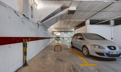 Resale - Penthouse -
Torrevieja - Playa del Acequión