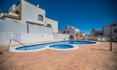 Reventa - Adosado -
Entre Naranjos - Vistabella - Vistabella Golf