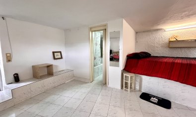 Bestaande bouw - Villa -
Pinar de Campoverde
