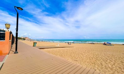 Reventa - Apartamento / piso -
La Mata