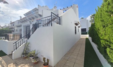 Reventa - Adosado -
Villamartin * - Los Dolses *