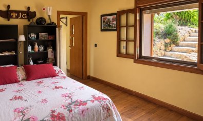 Reventa - Finca -
Gea Y Truyols