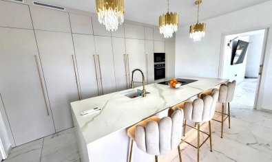 Resale - Villa -
Villamartín - Villamartin