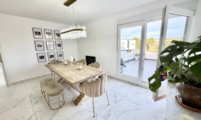 Resale - Villa -
Villamartín - Villamartin