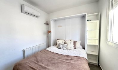 Resale - Villa -
Villamartín - Villamartin