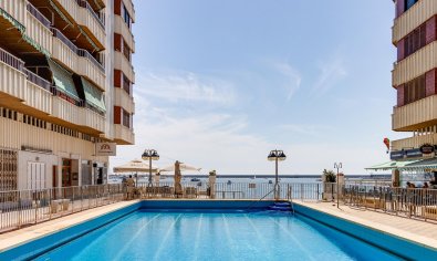Reventa - Apartamento / piso -
Torrevieja - Playa del Acequión