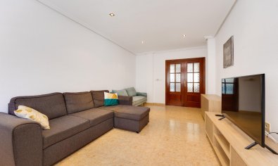 Resale - Apartment -
San Miguel de Salinas
