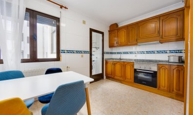 Resale - Apartment -
San Miguel de Salinas