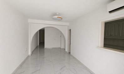 Reventa - Apartamento / piso -
Torrevieja - Acequion