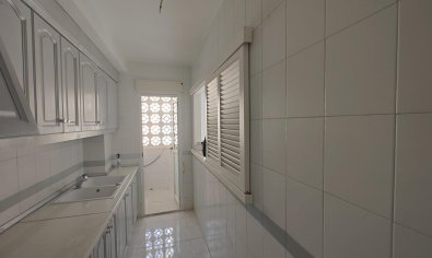 Reventa - Apartamento / piso -
Torrevieja - Acequion