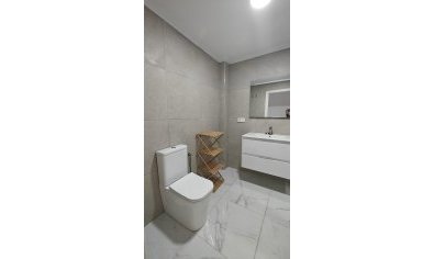 Reventa - Apartamento / piso -
Torrevieja - Acequion