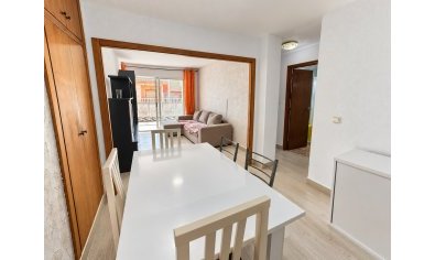 Reventa - Apartamento / piso -
Torrevieja - playa de los naufragos
