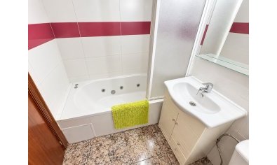 Reventa - Apartamento / piso -
Torrevieja - playa de los naufragos