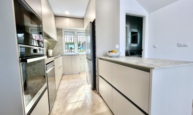 Resale - Townhouse -
Dehesa De Campoamor