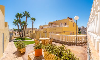 Reventa - Adosado -
Villamartín - Villamartin