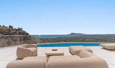Obra nueva - Villa -
Altea