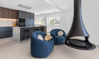 Obra nueva - Villa -
Altea