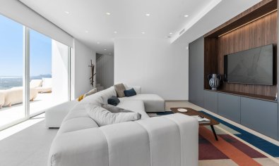 Obra nueva - Villa -
Altea