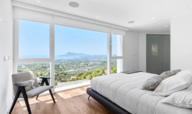 Obra nueva - Villa -
Altea