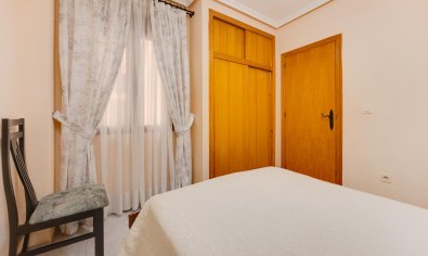 Bestaande bouw - Appartement -
Torrevieja - Playa del Cura