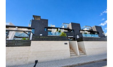 Reventa - Chalet -
Orihuela Costa - Villamartín