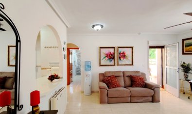 Reventa - Apartamento / piso -
Los Alcazares - Los Alcázares