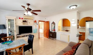 Reventa - Apartamento / piso -
Los Alcazares - Los Alcázares