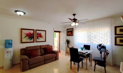 Reventa - Apartamento / piso -
Los Alcazares - Los Alcázares