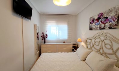 Reventa - Apartamento / piso -
Los Alcazares - Los Alcázares