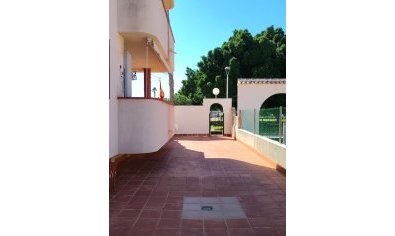 Reventa - Apartamento / piso -
Los Alcazares - Los Alcázares