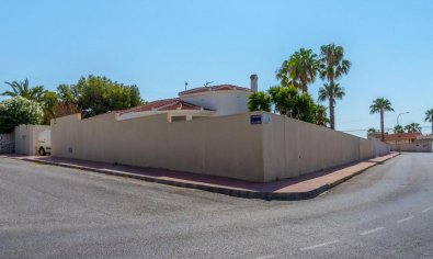 Resale - Villa -
Ciudad Quesada