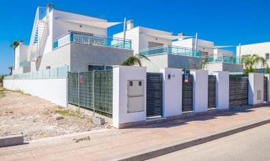 Nieuwbouw Woningen - Villa -
Los Alcazares - Serena Golf