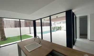 Obra nueva - Town House -
Orihuela Costa - Montezenia