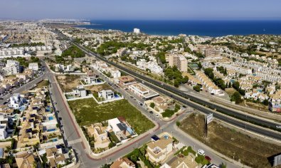 Obra nueva - Villa -
Orihuela Costa - La Zenia