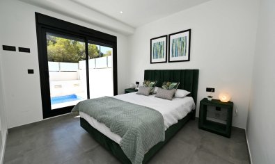 Obra nueva - Town House -
Orihuela Costa - Las Filipinas